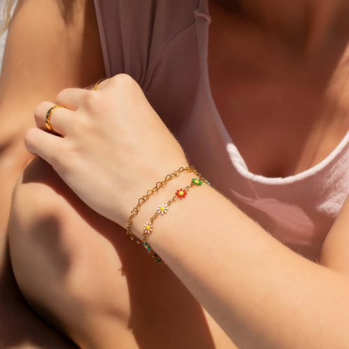 18K Gold PVD Stainless Steel Linked Heart Chain Bracelet