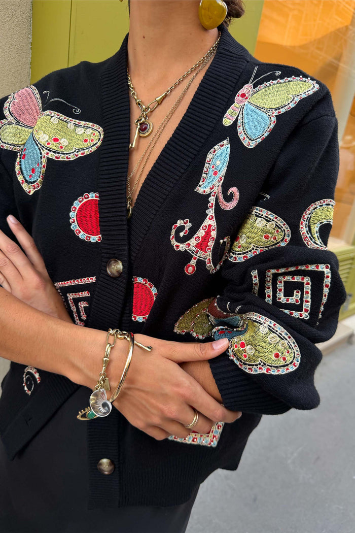 caption_Model is 5ft7” and wears size M
