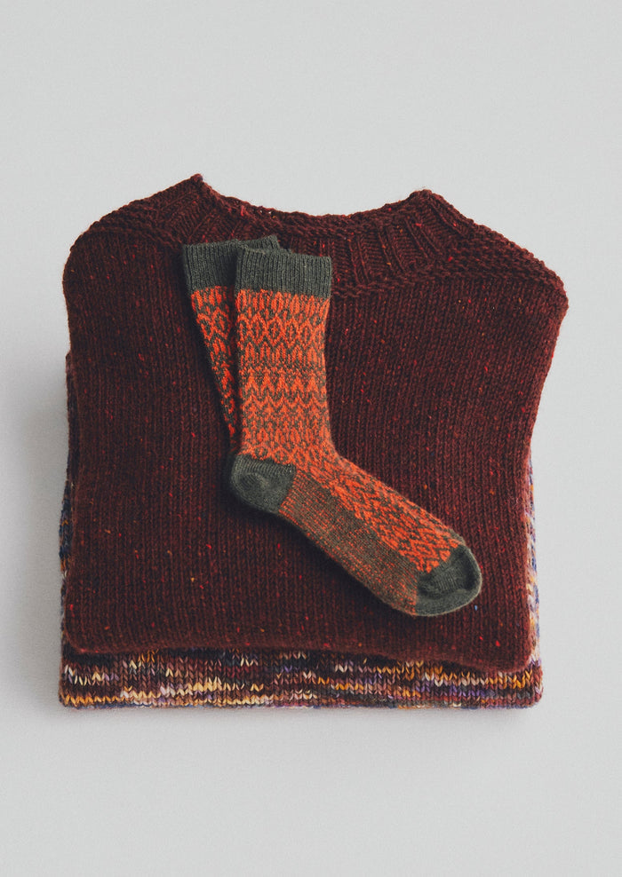 Diamond Jacquard Socks | Dark Green/Blood Orange
