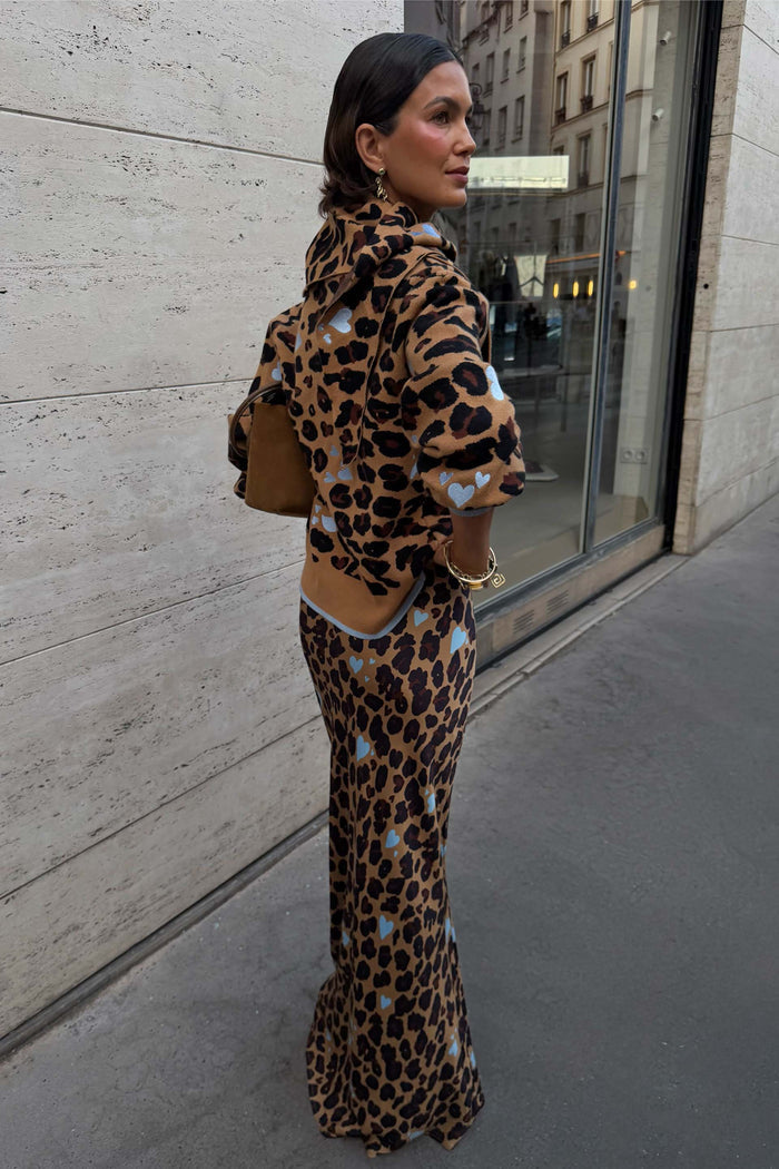 caption_Model is 5ft7” and wears UK size 10/ US 6