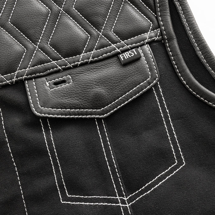 Hunt Club Vest Black / White Stiching: The Hunt Club is one of our most popular club style vests, for good reason! With a 20o