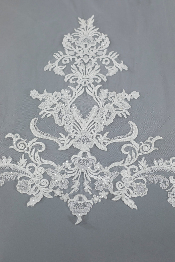 Lyanna Lace Bridal Veil - Accessory - Grace and Goddess
