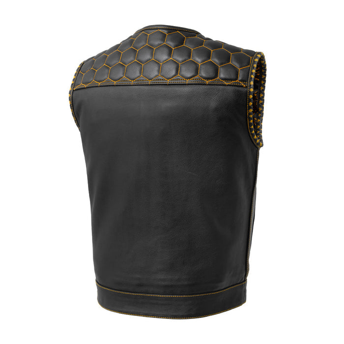 Men's Hornet Vest: Features:True to sizeClub style with roll-up collar, covered snaps and cropped center zipperHoney comb qui