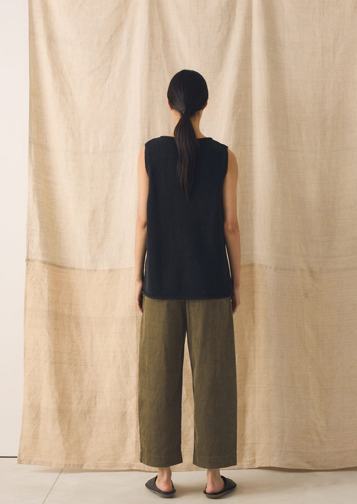 Organic Cord Barrel Leg Trousers | Pear