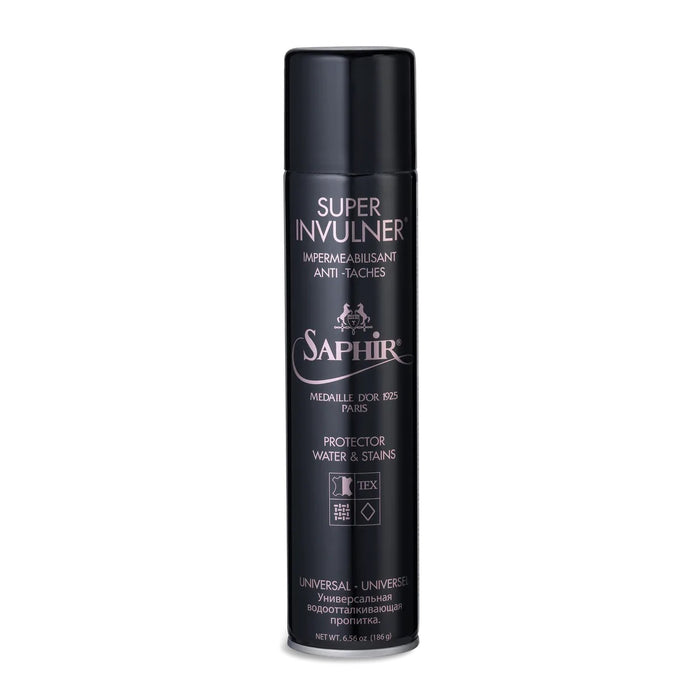 A black aerosol spray can of Saphir Medaille D'Or Super Invulner Stain Protector Spray 300ml.