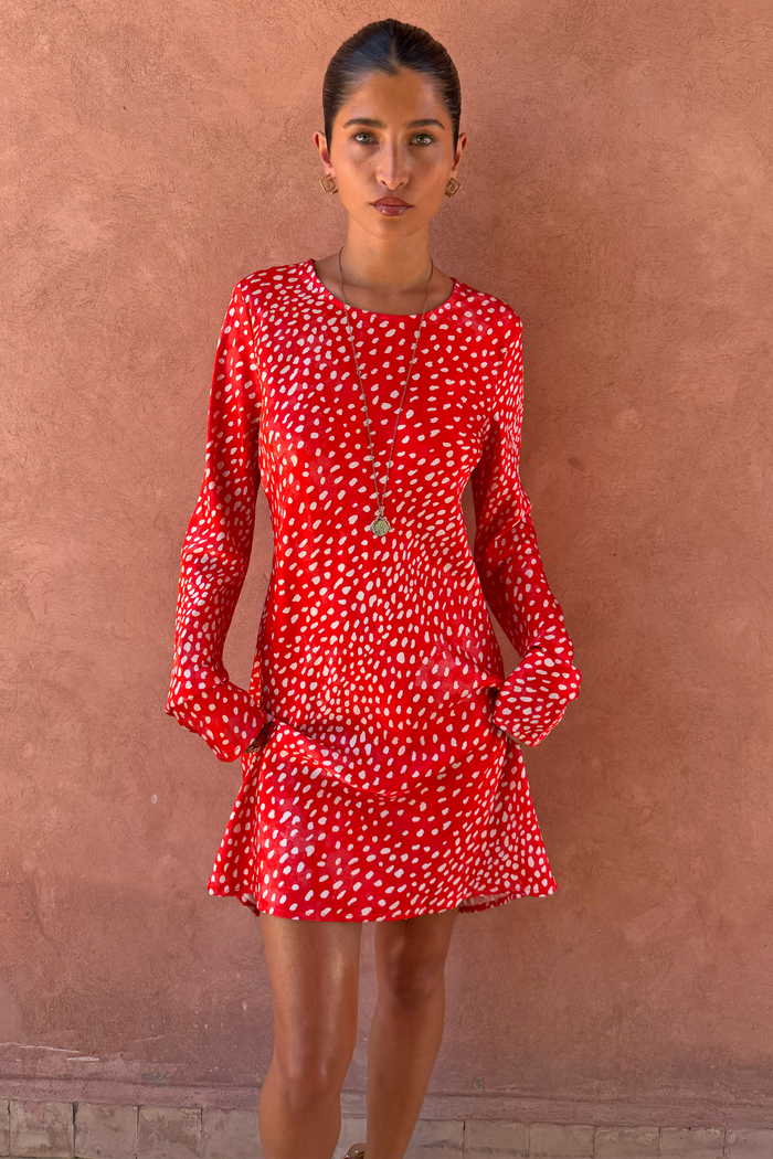 caption_Model is 5ft4” and is a size 6, wearing a size 10
