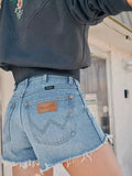 Wrangler Cowboy Short High Rise in Riyah