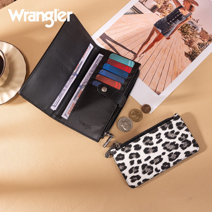 Wrangler Western Bi-Fold RFID Wallet/Wristlet With Detachable Pouch- Black